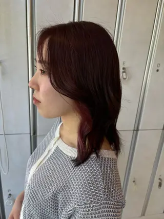 ミディアム Iris by artina 武蔵小杉店【イリス バイ アルティナ】所属・🎼レイヤー/顔周り カット/nene♬のヘアスタイル