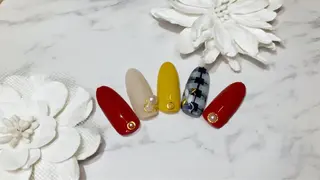 ネイル A MODO MIOのネイルデザイン