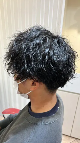 ショート パーマ 🪐メンズ特化 ヤマクラ　タイキのヘアスタイル