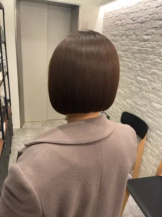 ショート ハイトーン/レイヤ ーTENSHOのヘアスタイル