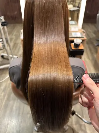 ロング メンズパーマ/レイヤ ーカット岡田遥希のヘアスタイル