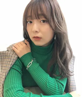 セミロング カラー nakahara madokaのヘアスタイル