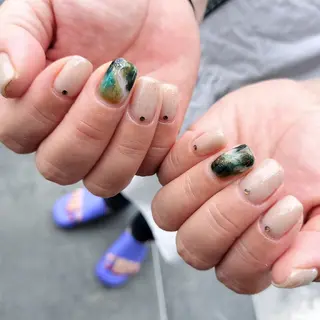 ネイル rokunana 佐野のネイルデザイン