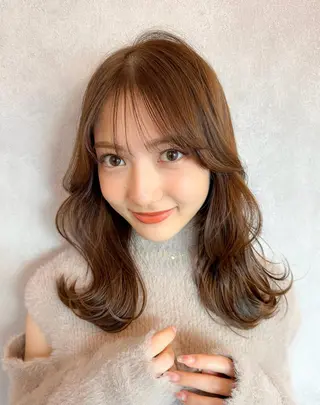 セミロング カラー 新宿/韓国風レイヤー 髪質改善/渋谷直樹のヘアスタイル