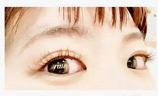 マツエク・マツパ ReposMilia ボリュームラッシュのマツエク・マツパデザイン