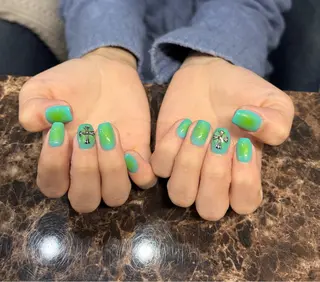 ネイル IROHA NAIL Rinoのネイルデザイン