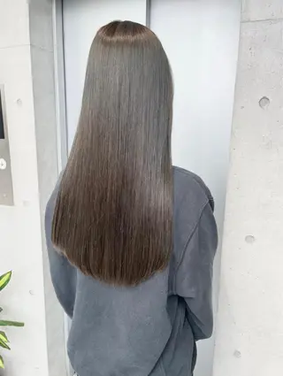 ロング カラー パーマ ヘアアレンジ 透明感/オリーブ/ グレージュ/YUKAのヘアスタイル