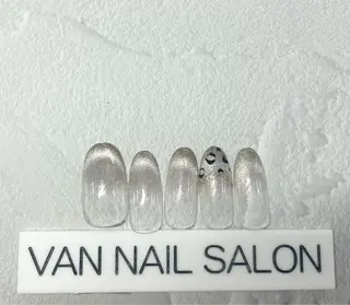 ネイル Van Nail Salonのネイルデザイン