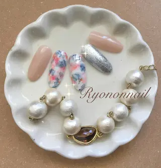 ネイル Ryononnail(リョノンネイル)所属・Ryononnail 上谷典子のネイルデザイン