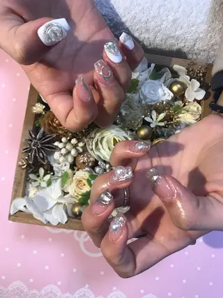 ネイル 吉岡 裕子のネイルデザイン