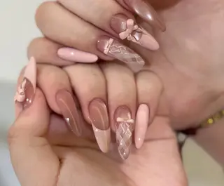 ネイル Pure&Rich Nailのネイルデザイン