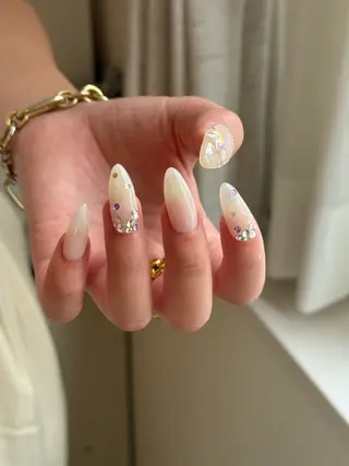 ネイル Ami 🦥のネイルデザイン