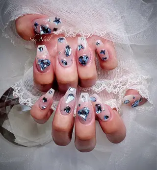 ネイル She   Nail所属・ISA_ BELLAのネイルデザイン