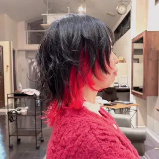 セミロング roost 優のヘアスタイル
