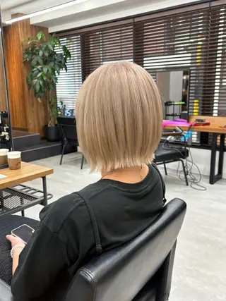 ショート カラー ENA💗NEXT /ハイトーンエクステのヘアスタイル