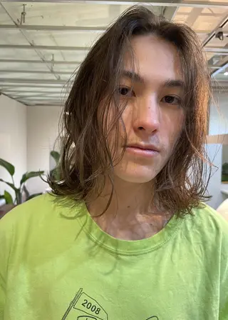 メンズ パーマ カラー ミディアム CEINE OURのヘアスタイル