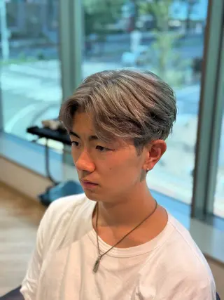 ショート カラー メンズ メンズ特化/ センターパート/八谷のヘアスタイル