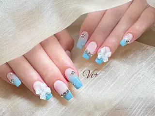 ネイル ✨Nailsalon Vi+✨のネイルデザイン