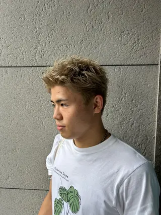 メンズ .AIRI🌼 暖色/ぱつっとぼぶのヘアスタイル