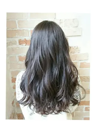 ロング カラー JIL BLAN 京都所属・RU RIのヘアスタイル