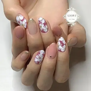 ネイル おおくぼ めぐみのネイルデザイン