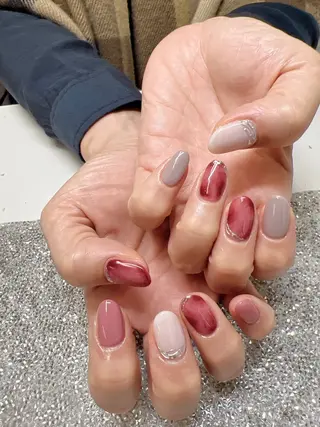 ネイル Guarendo錦糸町店所属・ガレンドウ 白澤 愛子のネイルデザイン