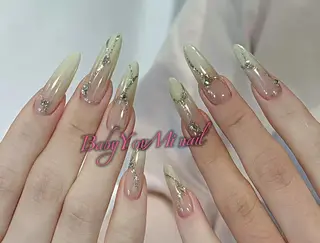 ネイル Oomiya 服部のネイルデザイン