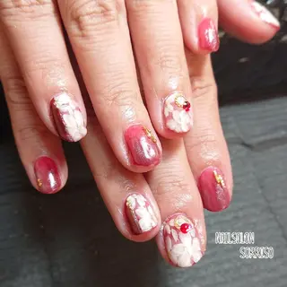 ネイル KOYAMA KIMIEのネイルデザイン