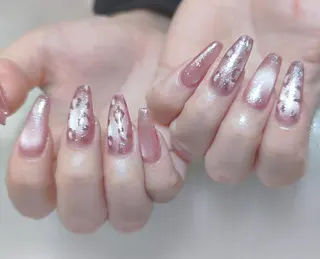 ネイル モニカ アキイのネイルデザイン