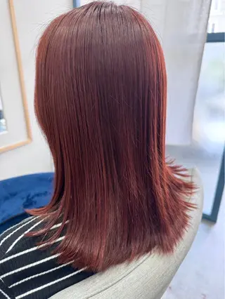 ミディアム カラー 吉原 愛のヘアスタイル