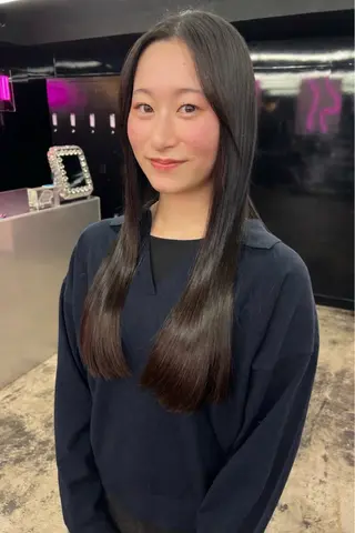 ロング KIJI所属・haruka /透明感カラーのヘアスタイル