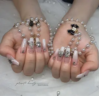 ネイル happiness nailのネイルデザイン