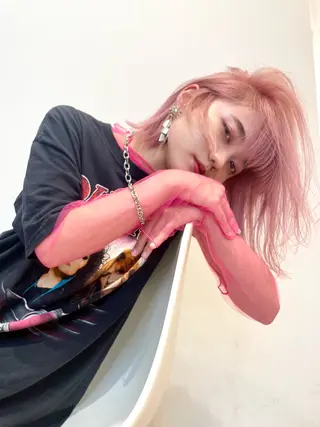 ミディアム カラー iLi🫧kim ryongna🦋のヘアスタイル