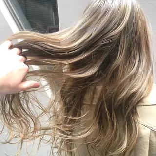ロング カラー INTRO.by Fi-Ne所属・韓国ヘア 店長NEGIのヘアスタイル