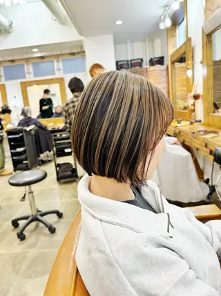 ショート カラー newline銀座所属・👑銀座ショート/ 絶壁補正/金子涼👑のヘアスタイル