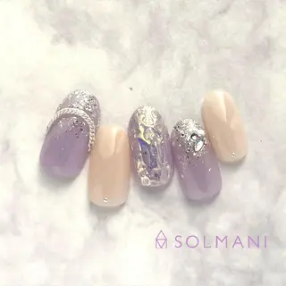 ネイル SOLMANI 予約担当のネイルデザイン