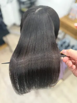 セミロング A'SHE横浜所属・髪質改善特化🔥縮毛 、美髪形成のプロ✂️のヘアスタイル