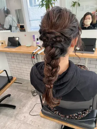 ロング ヘアアレンジ JIL BLAN 京都所属・RU RIのヘアスタイル