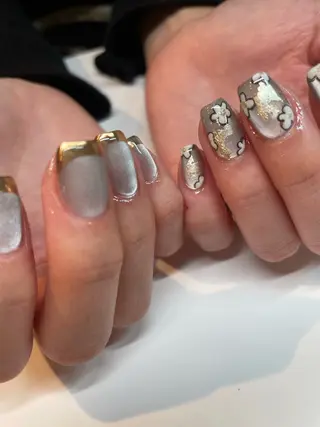 ネイル Manon Yuiのマツエク・マツパデザイン