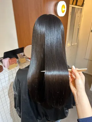 ロング 小林 朋花のヘアスタイル