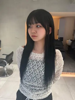 ロング matsuri /レイヤーカット𝜗のヘアスタイル