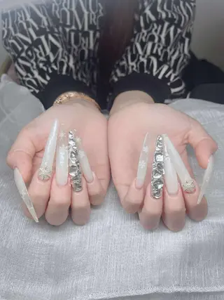 ネイル Lee Nailsのネイルデザイン