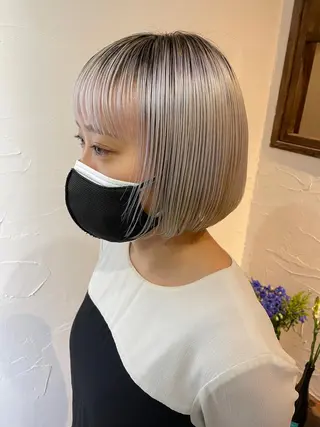 ショート カラー 高橋 愛美のヘアスタイル