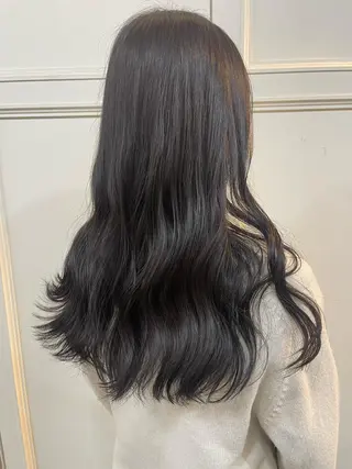 ロング 顔まわりレイヤー/ bob及川亜沙美のヘアスタイル