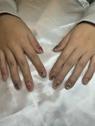 ネイル 濱岡 咲のネイルデザイン