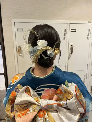 ヘアアレンジ ハイトーン／アレンジ 🩵NANAMIのヘアスタイル