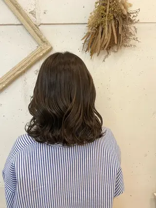 ミディアム カラー いまじゅく あおいのヘアスタイル