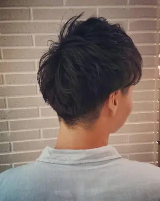 メンズ カラー パーマ ヘアアレンジ ブリーチ/ヘアケア/ 艶髪/イギチハルのヘアスタイル