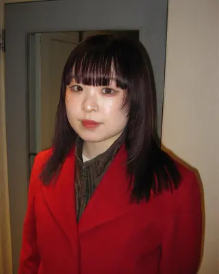 ミディアム カラー 今井 香奈恵のヘアスタイル