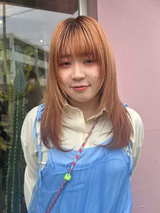 セミロング カラー 💙ルル💙 ハイトーン/レイヤーのヘアスタイル